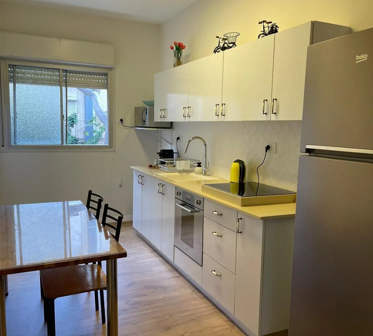Amazing Apartment With Balcony & Hottub At Carmel Center Haifa