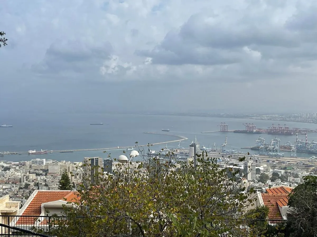Amazing Apartment With Balcony & Hottub At Carmel Center Haifa